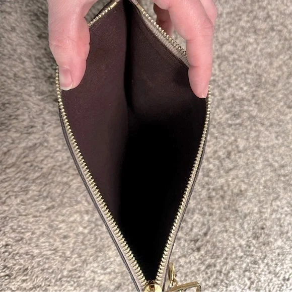 Louis Vuitton Monogram Empreinte Pochette - Picture 5 of 11